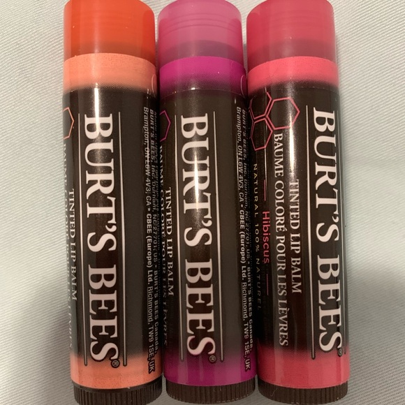 new and sealed Burt's bees tinted lip balm bundle - Picture 2 of 3